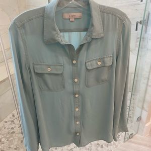 Light blue LOFT button down camp shirt. M petite
